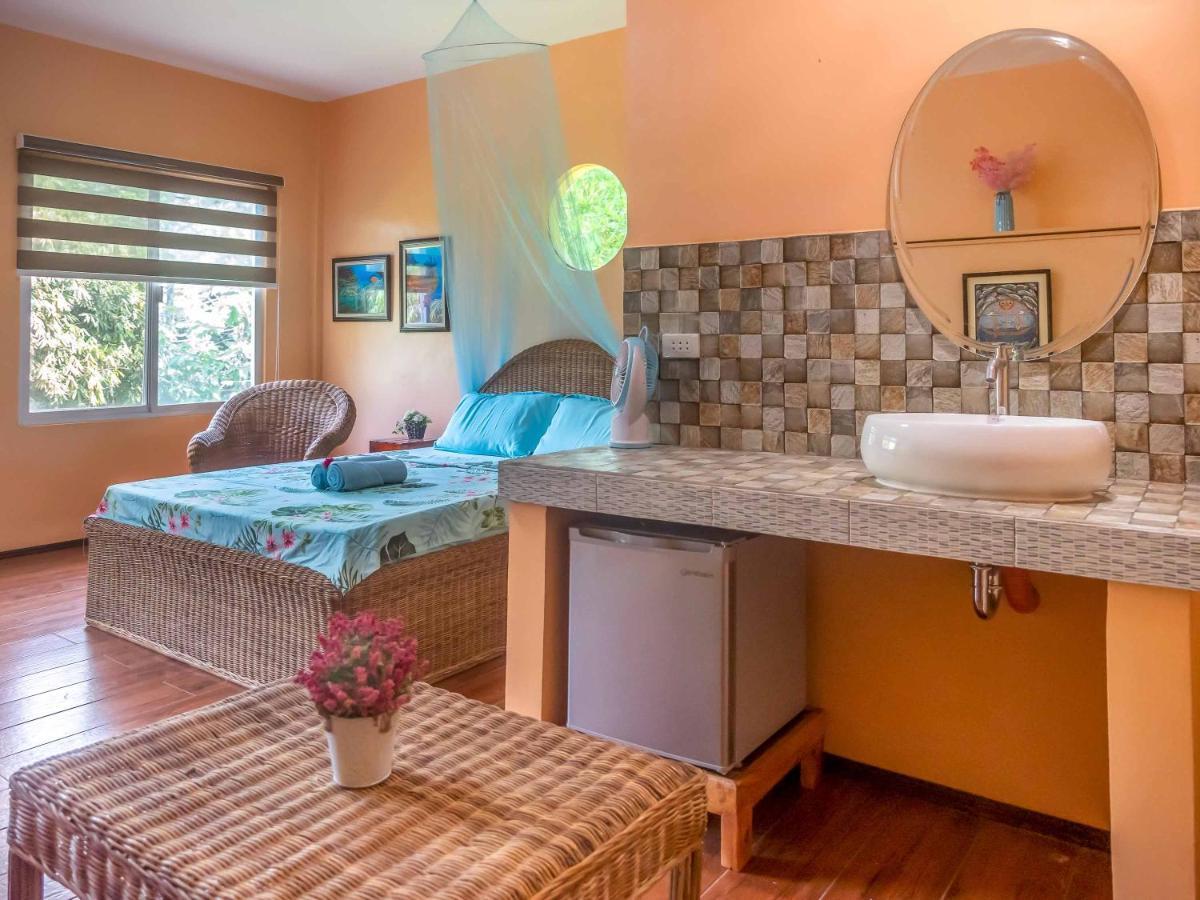 Blue Moon Guesthouse Puerto Princesa Εξωτερικό φωτογραφία
