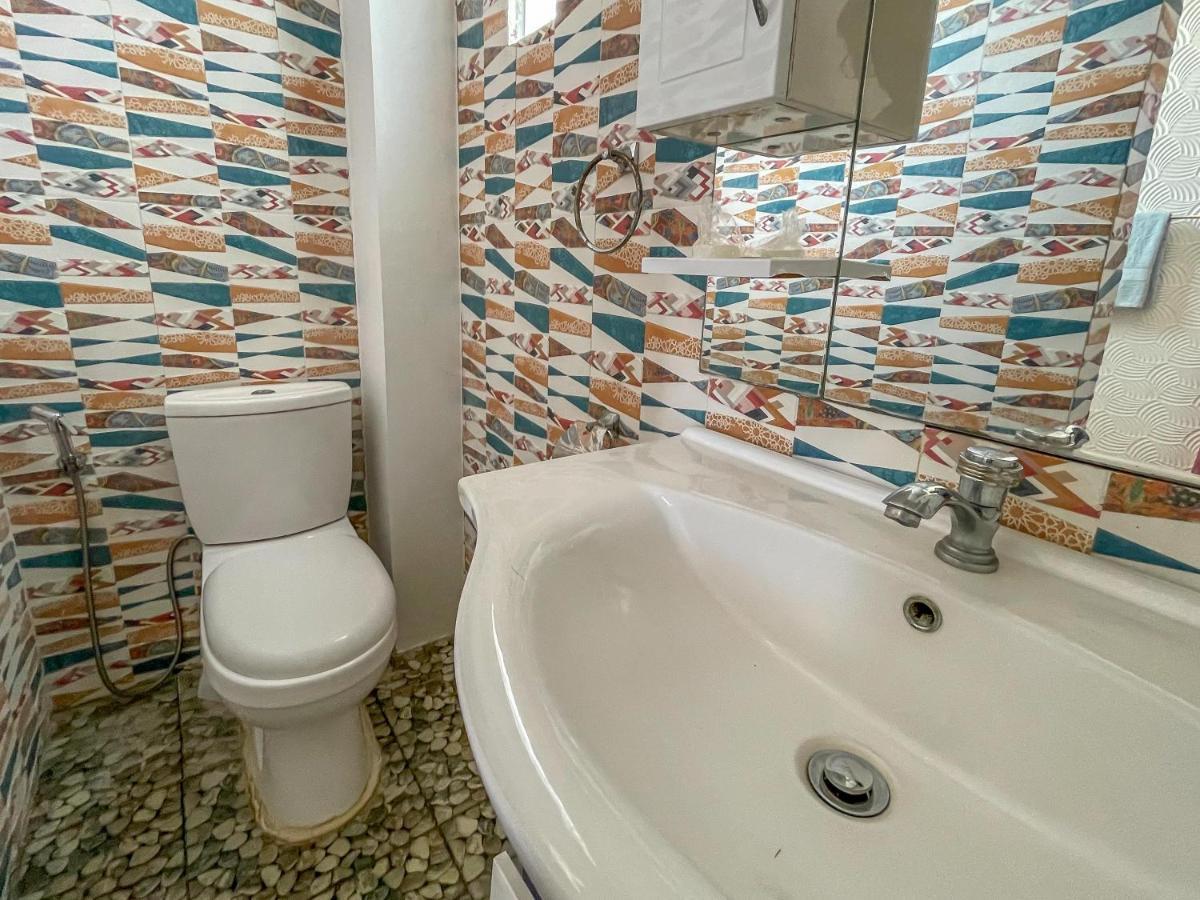 Blue Moon Guesthouse Puerto Princesa Εξωτερικό φωτογραφία