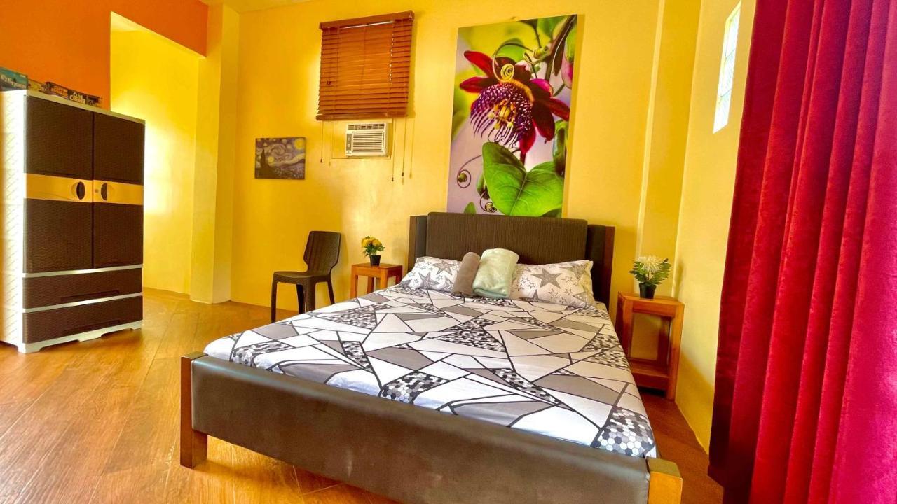Blue Moon Guesthouse Puerto Princesa Εξωτερικό φωτογραφία
